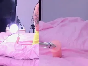 zayarush – webcam model profile photo Image 14