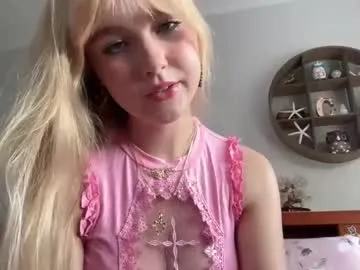hina_porn – webcam model profile photo Image 4