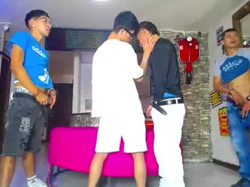 kustom77 – webcam model profile photo Image 11