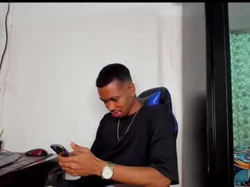 hunglikecrazyy – webcam model profile photo Image 12