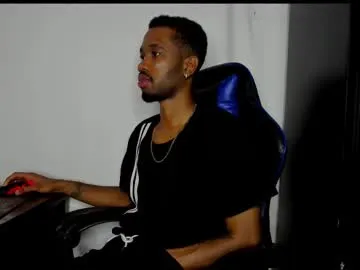 hunglikecrazyy – webcam model profile photo Image 14