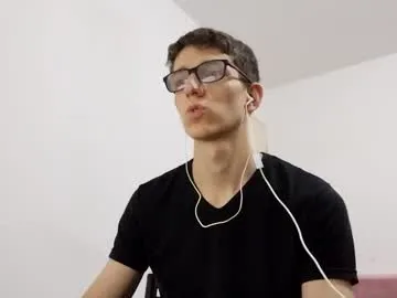 juanfe_style – webcam model profile photo Image 6