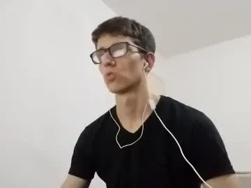 juanfe_style – webcam model profile photo Image 9