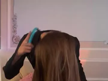 Rinamay_ – webcam model profile photo Image 16