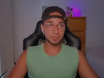 hungeddy – webcam model profile photo Image 11