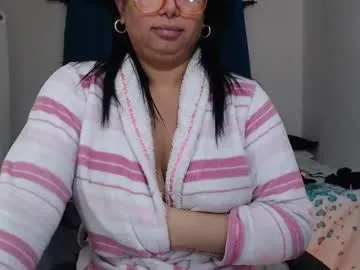 Sugarlina – webcam model profile photo Image 4