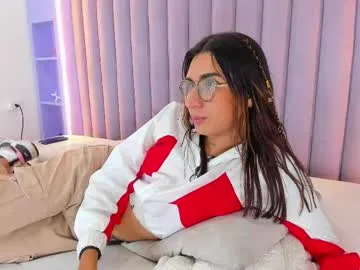 lauraagomezz__ – webcam model profile photo Image 8