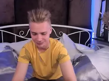 EvieEvans – webcam model profile photo Image 17