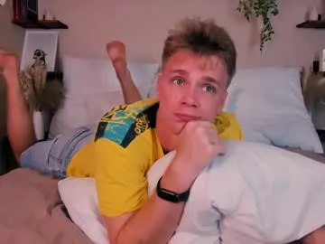 EvieEvans – webcam model profile photo Image 3