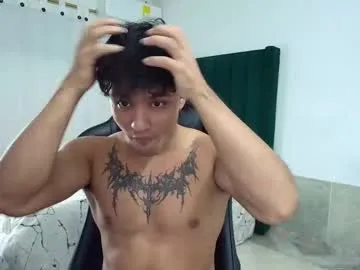 antonnello_ – webcam model profile photo Image 9