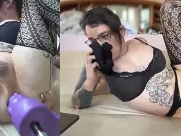 Elena-G – webcam model profile photo Image 15