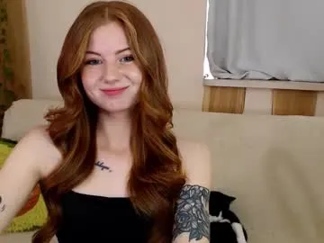 Enchantix – webcam model profile photo Image 12