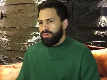 little_effy18_ – webcam model profile photo Image 19