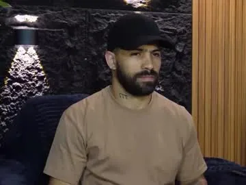 little_effy18_ – webcam model profile photo Image 3