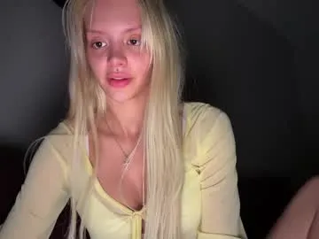 littlesweettifany – webcam model profile photo Image 18
