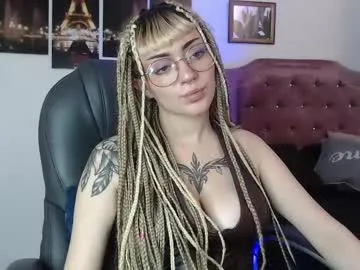 lessboobs_gh Image 19