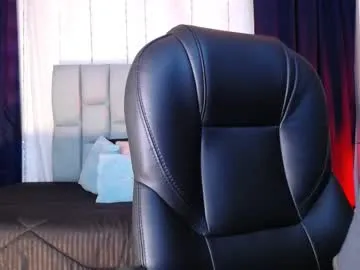 lessboobs_gh Image 7