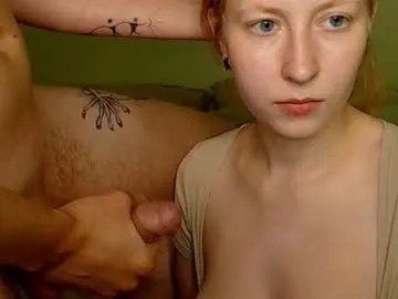 busenok – webcam model profile photo Image 14