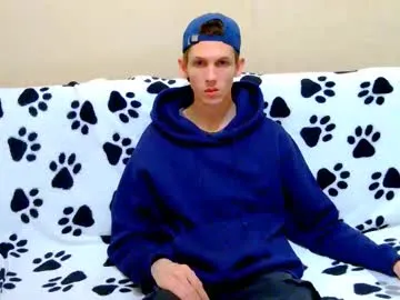 skinnyguywithbigd – webcam model profile photo Image 7