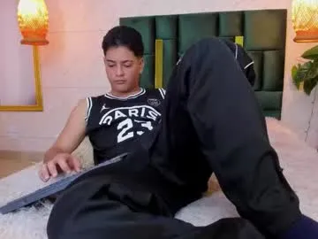 amcutefatima – webcam model profile photo Image 10