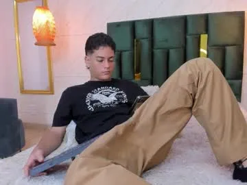 amcutefatima – webcam model profile photo Image 9