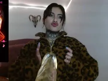 lia_miss2 Image 18