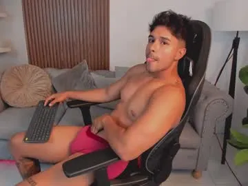 tyler_gus – webcam model profile photo Image 17