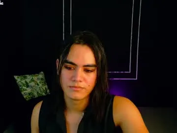 fijisakistar – webcam model profile photo Image 4