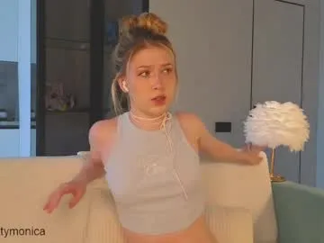 lilkittymonica Image 18