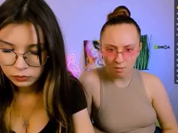 hina_porn – webcam model profile photo Image 7
