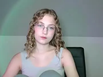 EvieEvans – webcam model profile photo Image 14