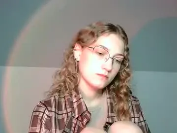 EvieEvans – webcam model profile photo Image 2