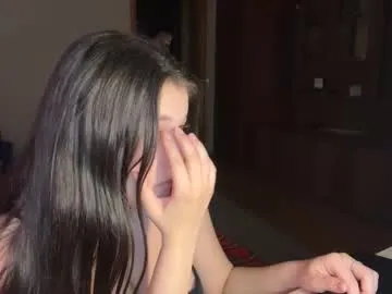 hina_porn – webcam model profile photo Image 19