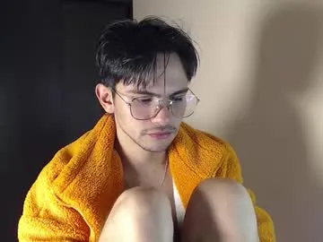 Youlalia – webcam model profile photo Image 2