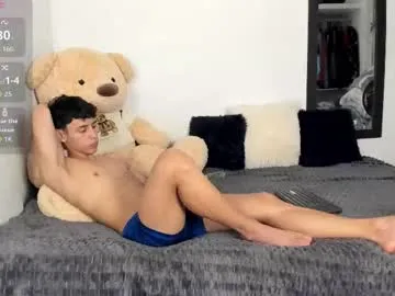 IORio2 – webcam model profile photo Image 19