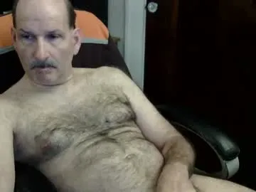 loades182025 – webcam model profile photo