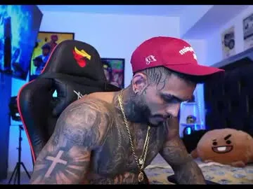 mayadashaaa – webcam model profile photo Image 4