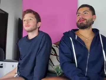 sora_to – webcam model profile photo Image 6