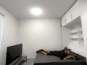 yueyue2003 – webcam model profile photo Image 9