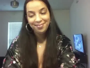 lotuzpetals – webcam model profile photo Image 2