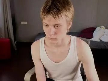 iam_eli – webcam model profile photo Image 9