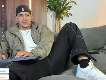 juan_nd_steven – webcam model profile photo Image 2