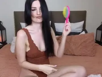lucy1990xxx Image 16