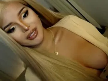 ysabell_viveris – webcam model profile photo Image 9