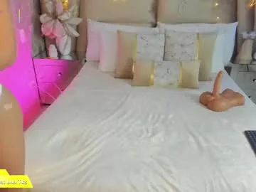 maylin_hornyy19 – webcam model profile photo Image 7