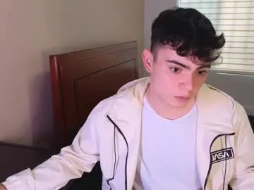 ava_delightt – webcam model profile photo Image 3