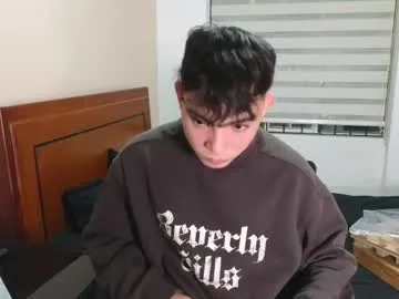 ava_delightt – webcam model profile photo Image 4