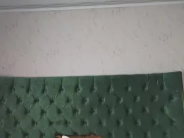 zairaeon – webcam model profile photo Image 6