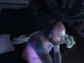 skinnyguywithbigd – webcam model profile photo Image 10