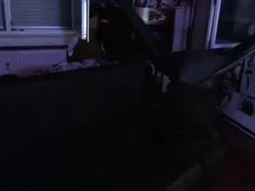 skinnyguywithbigd – webcam model profile photo Image 11